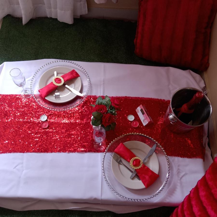 Suits Guest House & Bar Carletonville Екстериор снимка